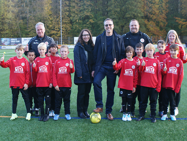 Sponsorship 2023 - Neue Trikots f�r die Junioren E3 der SG Orlen