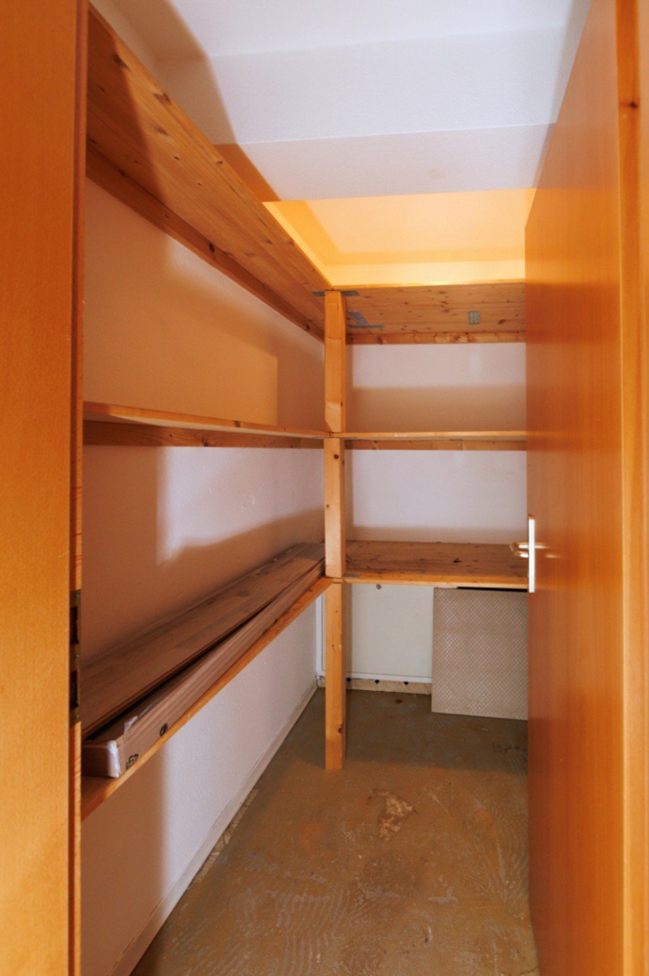 Gro�er Abstellraum in der Wohnung Terrassenwohnung Aarbergen / Michelbach