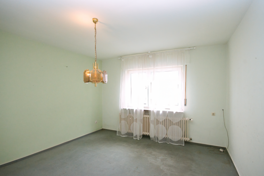 Wohnzimmer EG Haupthaus Mehrfamilienhaus Hohenstein