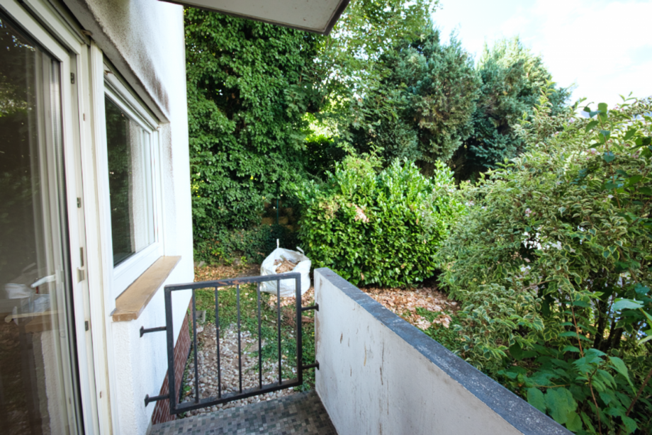 Kleiner Zweitbalkon Erdgeschosswohnung Bad Homburg vor der H�he