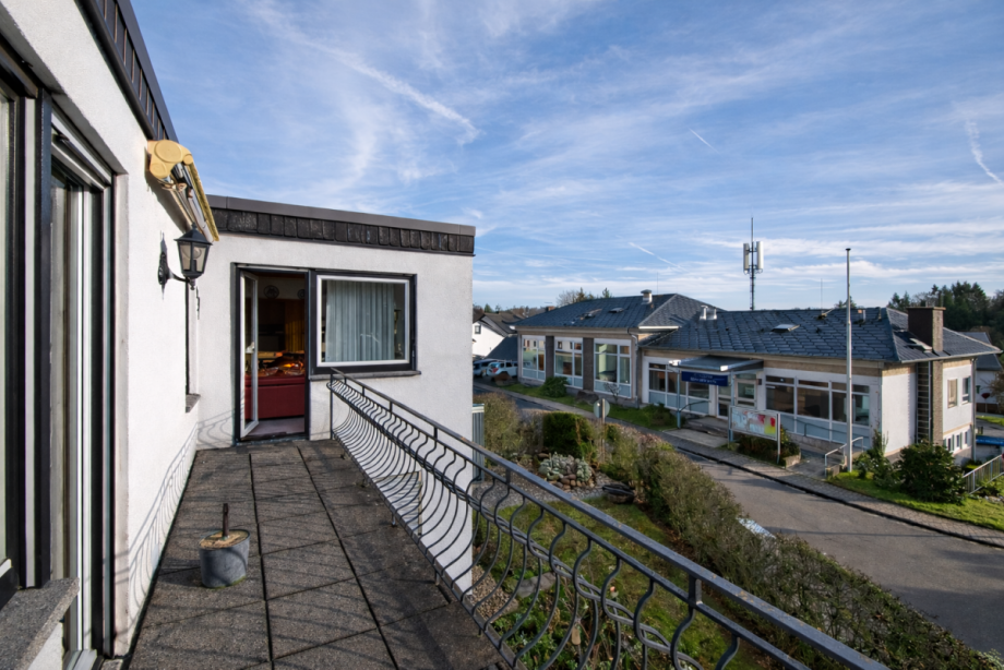 Gro�er S�dostbalkon Etagenwohnung Bad Schwalbach
