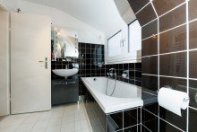 Gut geschnittenes Bad... Zeppelinheim: Traumgrundst�ck, Traumhaus!