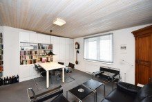 Gro�es Wohnzimmer... Zentral gelegene Wohnung mit Gartenmitbenutzung in Biebrich