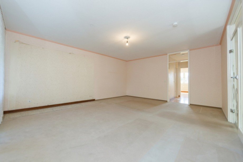 ...gut geschnitten Terrassenwohnung Wiesbaden / Biebrich
