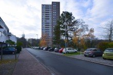 Stra�enansicht Eine lohnende Investition: Sanierungsbed�rftige Wohnung in sehr gepflegter Wohnanlage
