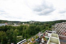 So ist die Aussicht im Sommer Elegante Terrassenwohnung mit traumhaftem Parkblick