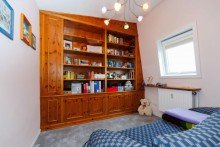 Kinder- oder G�stezimmer... Klein, aber fein: Traumhaft modernisiertes Reihenendhaus in guter Lage