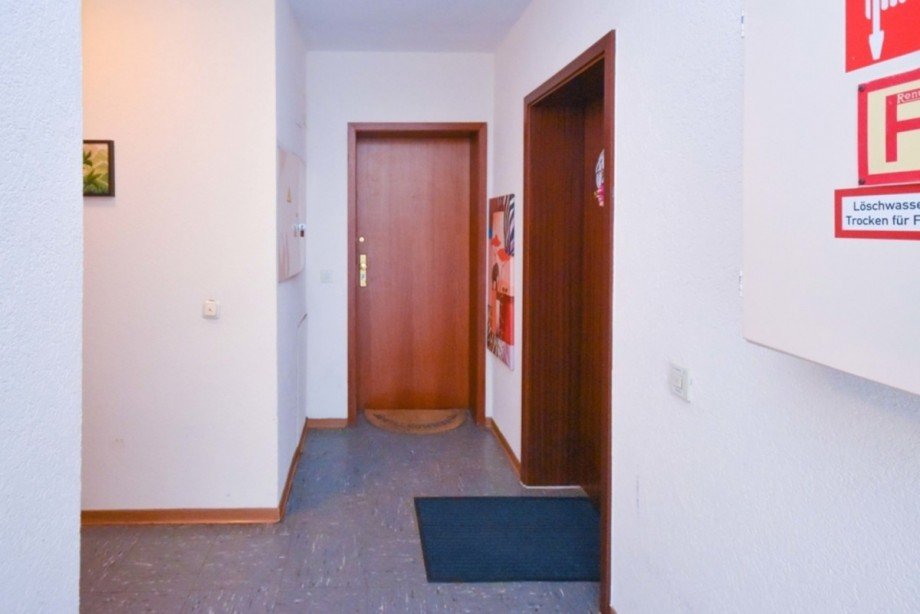 Wohnungseingangst�r Etagenwohnung Taunusstein / Hahn