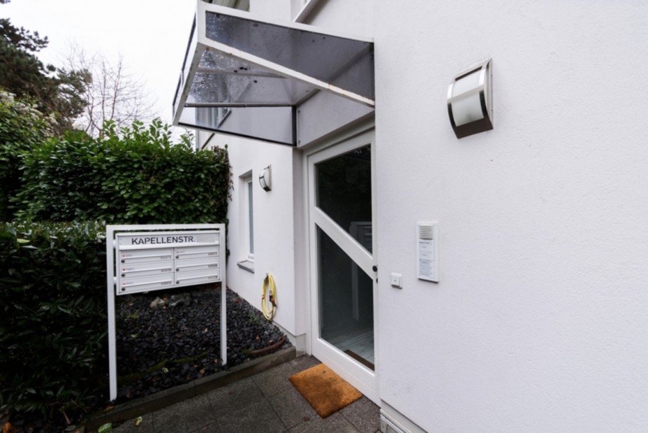 Eingangsbereich Etagenwohnung Wiesbaden / Nordost