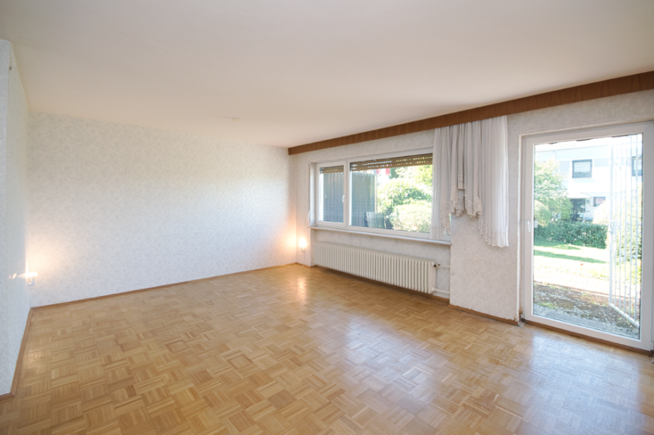 Gro�es, lichtdurchflutetes Wohnzimmer... Doppelhaush�lfte Taunusstein