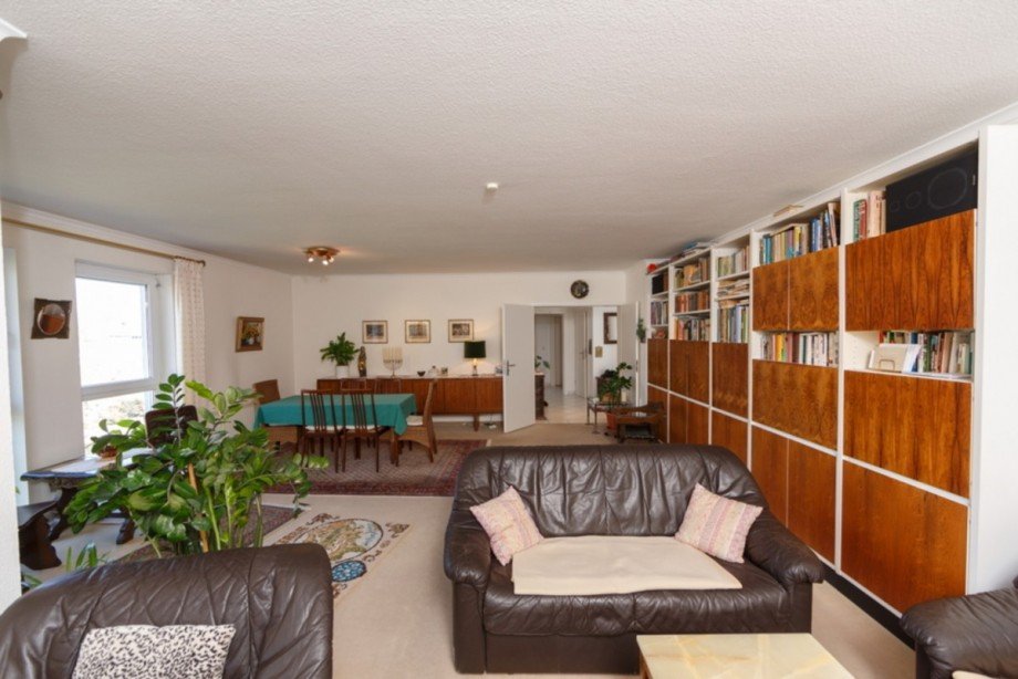 ...Wohnzimmer, mit Zugang... Etagenwohnung Bad Schwalbach