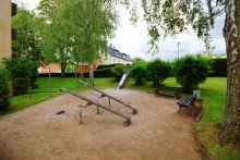 Spielplatz Sch�ne, helle Wohnung mit Potenzial in Wiesbaden Dotzheim