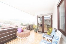 Zweifamilienhaus Bad Schwalbach Eine unglaubliche Aussicht und viel Platz - Mehrgenerationenhaus Bad Schwalbach