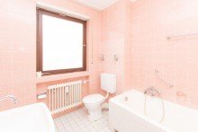 Bad Gut geschnittene, altersgerechte 3-Zimmer Wohnung am Sonnenhang in Taunusstein Hahn