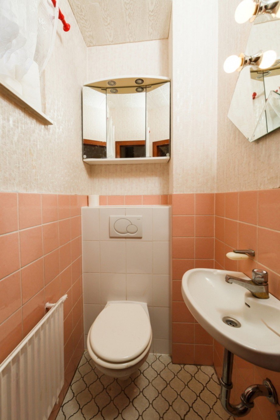 G�ste-WC Reihenmittelhaus Wiesbaden