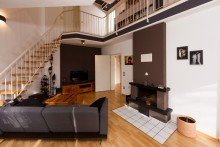 ...und Kamin Traumhafte Maisonettewohnung mit S�dbalkon und Tiefgaragenstellplatz