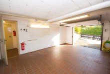 Garage Fast 1.000m� Grundst�ck und ein toller Ausblick in Niedernhausen