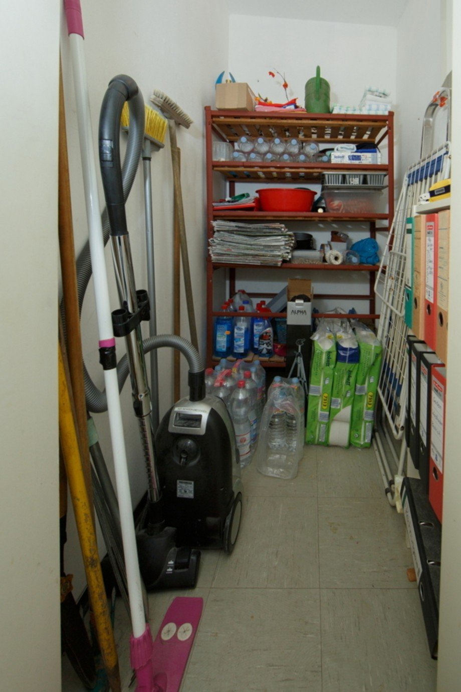Praktische Abstellkammer Etagenwohnung Bad Schwalbach