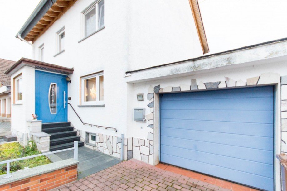 Haus mit garage Wohnung H�nstetten-Wallrabenstein