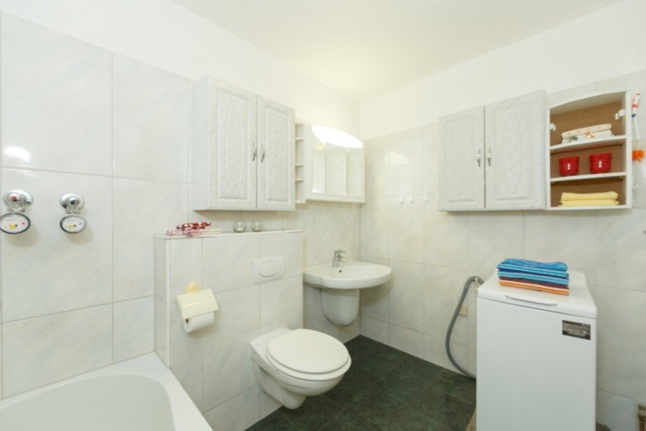 Modernes Bad... Etagenwohnung Bad Schwalbach