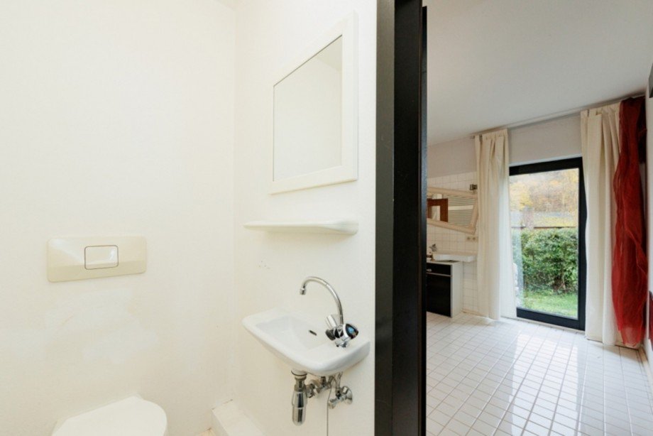 ...sowie WC Einfamilienhaus Idstein / Ehrenbach