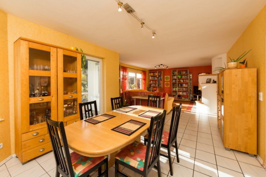 Gro�es, helles Wohnzimmer Doppelhaush�lfte Heidenrod