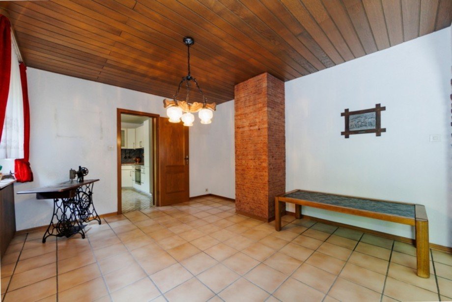 ...mit Zugang ins Esszimmer Einfamilienhaus Wiesbaden / Mainz-Kastel