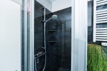 ...und mit Dusche Helle, gut geschnittene Wohnung in ruhiger Lage von Taunusstein Bleidenstadt