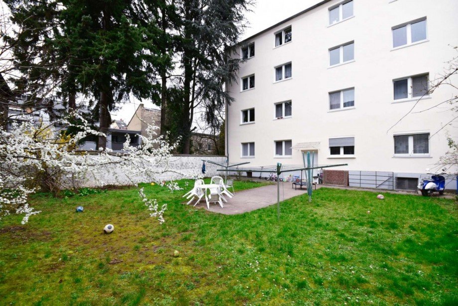 Gro�er Garten zur gemeinschaftlichen Nutzung Etagenwohnung Wiesbaden