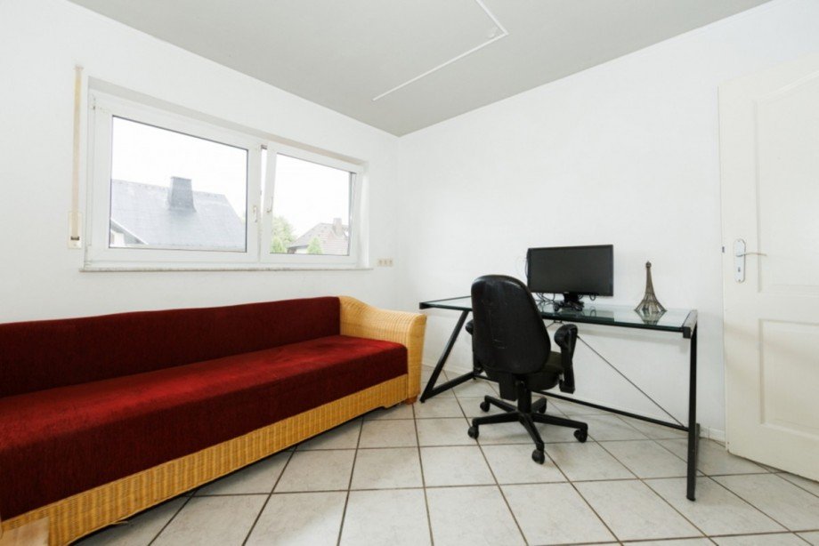 Kinderzimmer EG Mehrfamilienhaus Heidenrod / Laufenselden