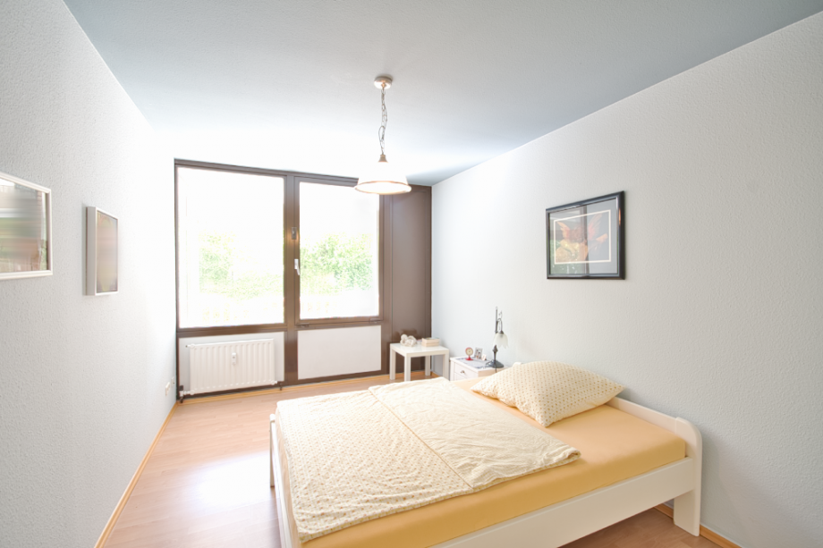 Weiteres Schlaf- oder Kinderzimmer mit viel Licht und Gr�nblick Etagenwohnung Wiesbaden