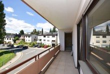 Gro�er West-Balkon... Gut geschnittene, altersgerechte 3-Zimmer Wohnung am Sonnenhang in Taunusstein Hahn