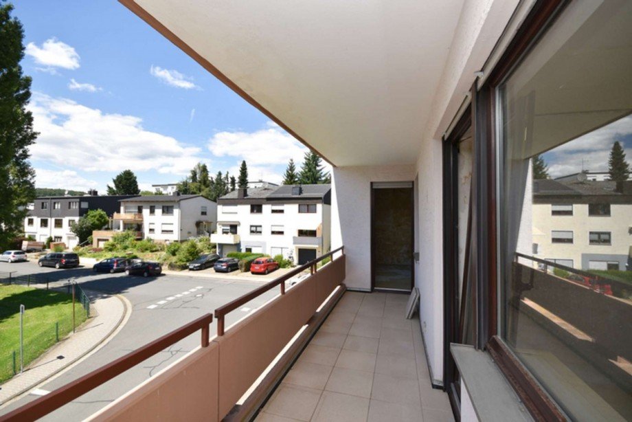 Gro�er West-Balkon... Etagenwohnung Taunusstein
