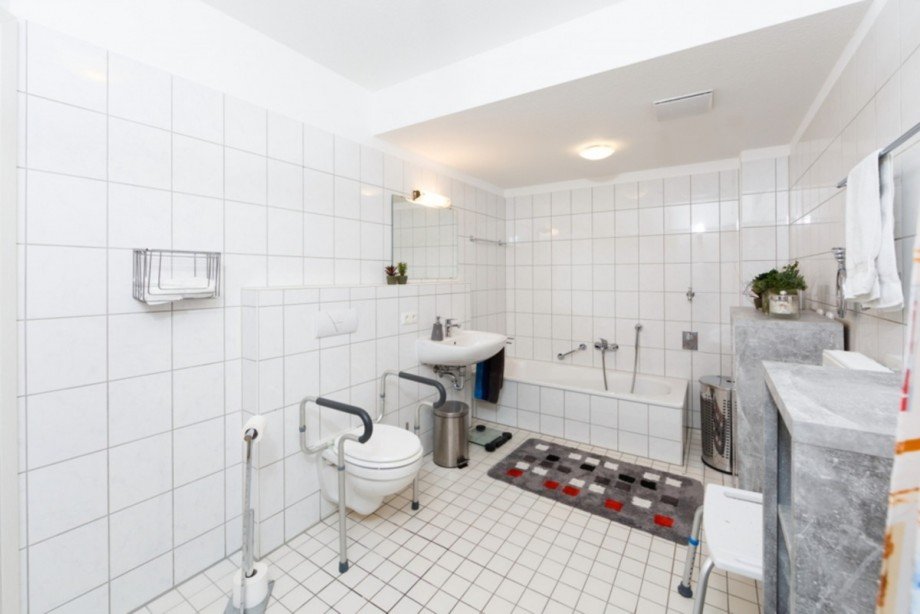 Barrierefreies Bad... Terrassenwohnung Taunusstein