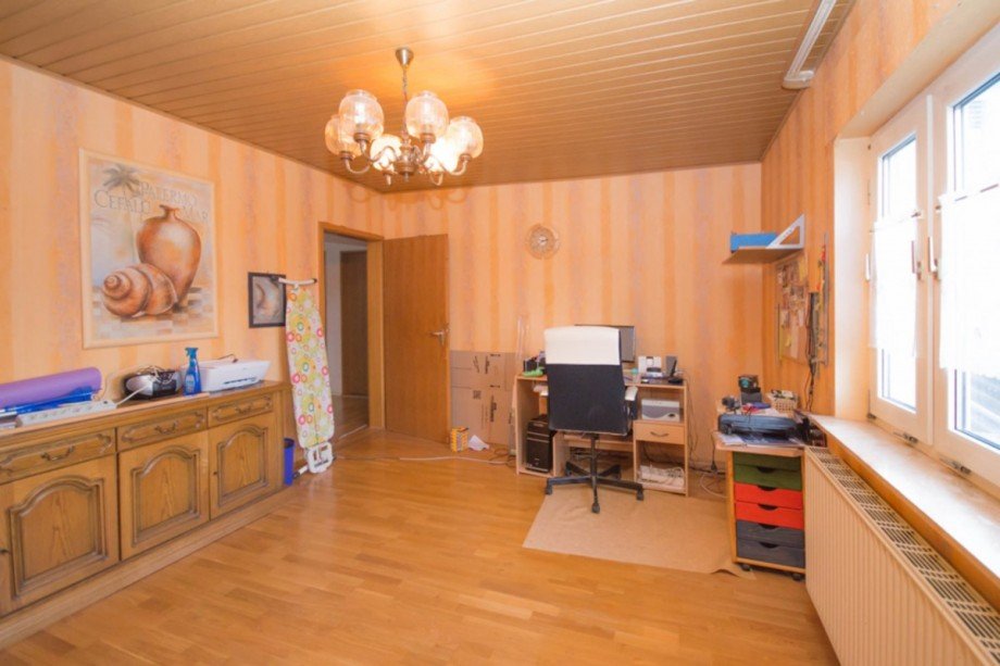 Schlafzimmer Wohnung H�nstetten-Wallrabenstein