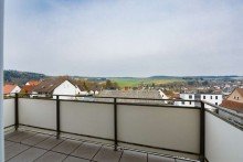 Balkon mit Traumblick OG Flexibles Mehrgenerationenhaus mit Traumblick und separatem B�ro in Bleidenstadt