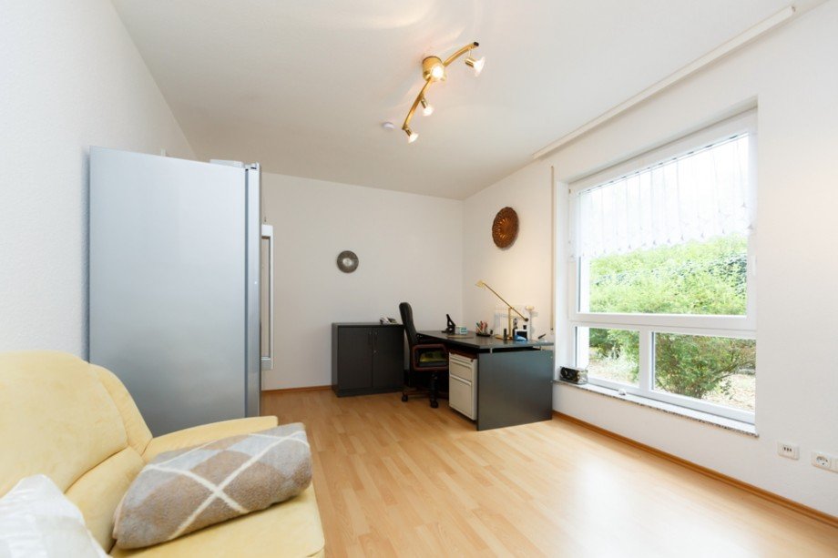 Arbeits- und G�stezimmer Terrassenwohnung Taunusstein