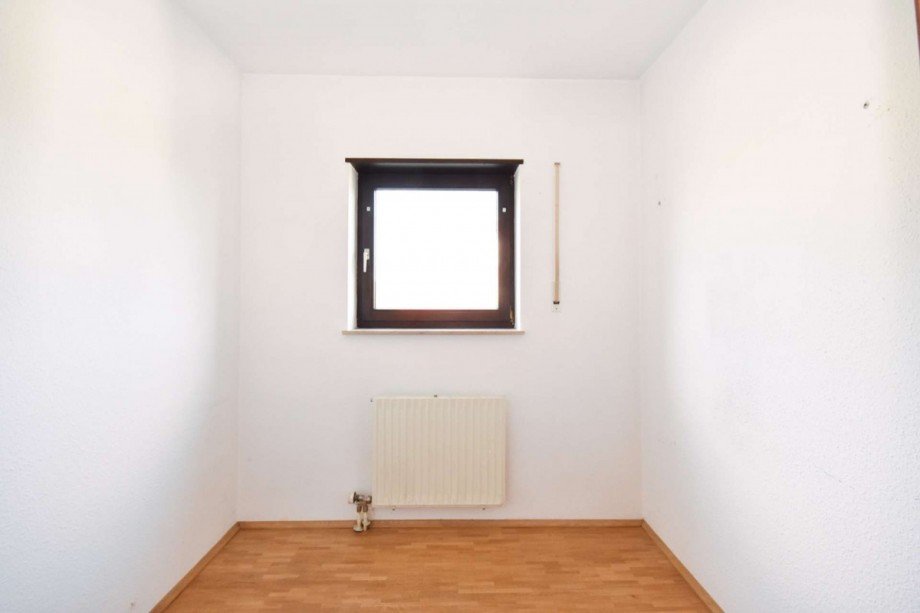 Praktisches Ankleidezimmer OG Reihenendhaus Weiterstadt