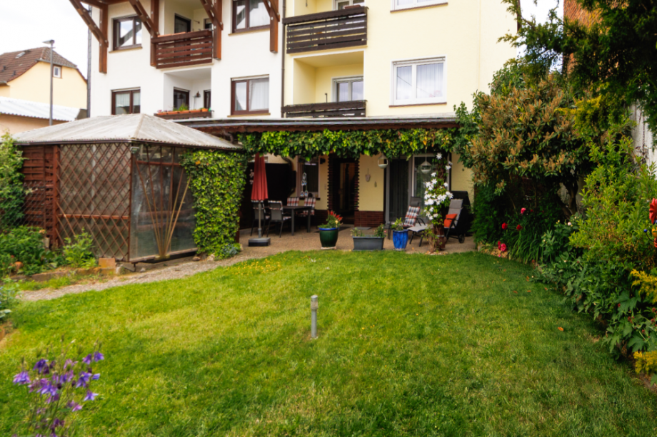 Sch�ner Garten Doppelhaush�lfte Taunusstein