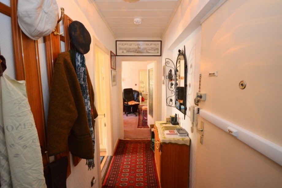 Flur Erdgeschosswohnung Wiesbaden