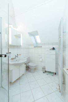 Bad OG Modernisierter Wohntraum im Gr�nen