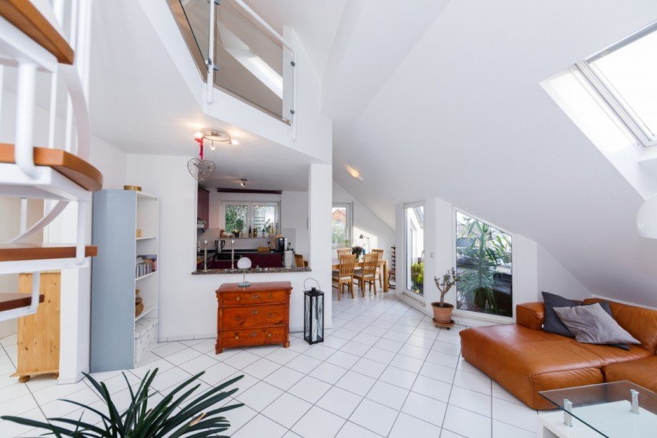 Offene K�che und Zugang zur Terrasse Maisonettewohnung Wiesbaden / Naurod