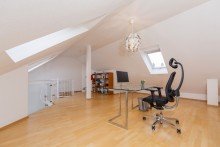 Gro�e, sonnige Galerie Kapitalanlage: Traumhafte Maisonette mit Terrasse und Blick �ber Wiesbaden Naurod