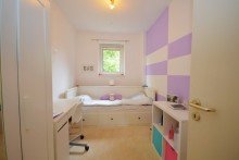 Kinderzimmer Sch�ne, helle Wohnung mit Potenzial in Wiesbaden Dotzheim