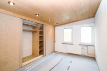 Schlafzimmer OG Solides Haus mit gro�em Wohnbereich, XL-Balkon und Garten