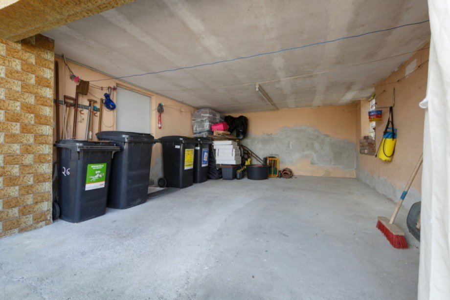 Gro�e Garage Einfamilienhaus Wiesbaden
