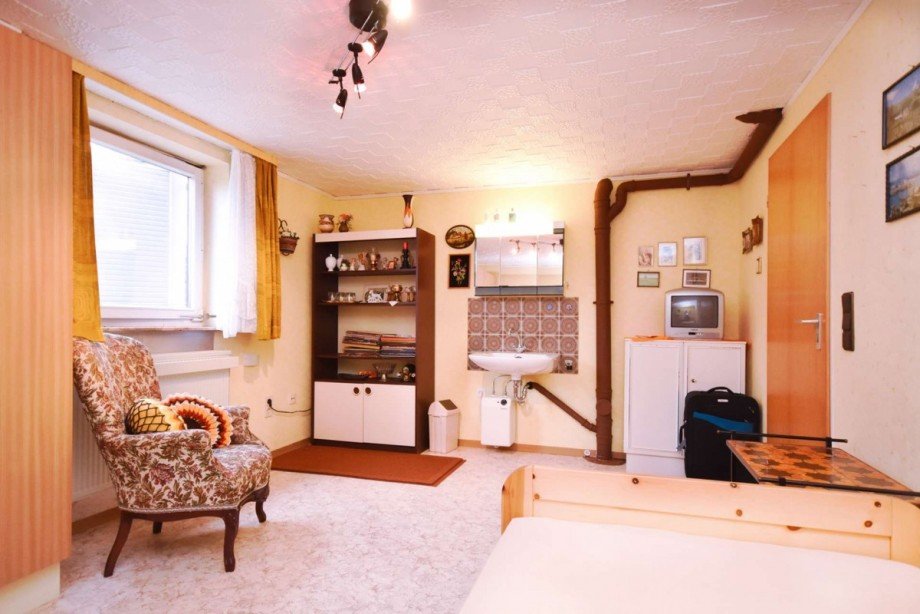 ...gro� und gut geschnitten Einfamilienhaus Hohenstein