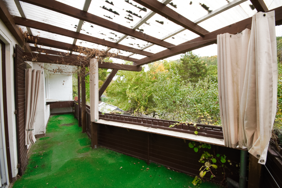 ...und Zugang zur gro�en Terrasse Einfamilienhaus Bad Schwalbach