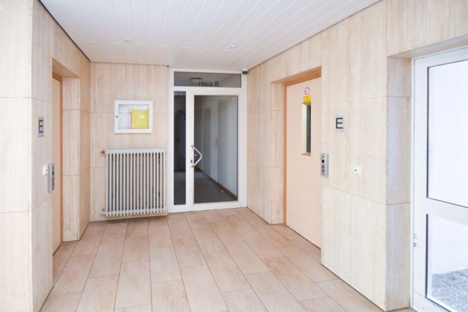 Gepflegte Wohnanlage Etagenwohnung Taunusstein / Hahn