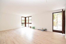 Hauptbild Erstbezug nach Sanierung: Helle Gartenwohnung im Dichterviertel